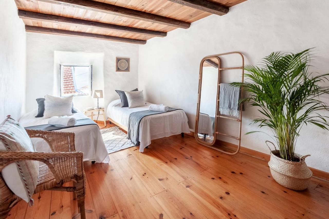 Вилла Oliveira Surf House Ericeira Santo Isidoro Экстерьер фото