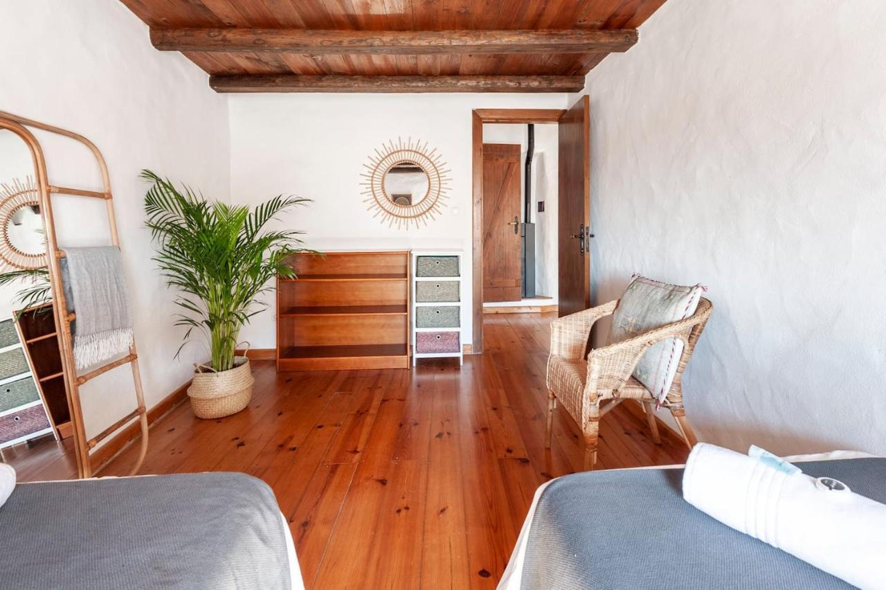 Вилла Oliveira Surf House Ericeira Santo Isidoro Экстерьер фото