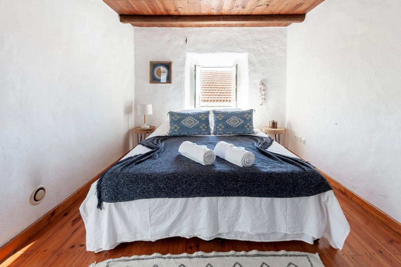 Вилла Oliveira Surf House Ericeira Santo Isidoro Экстерьер фото